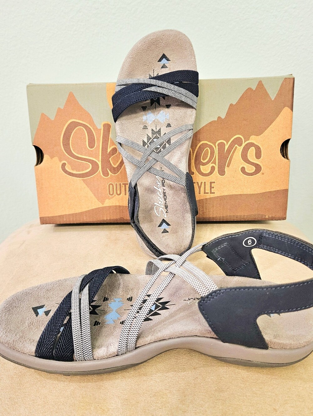 Skechers adjustable stretchy sandals, navy blue, women's 6